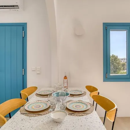 Kamara House - 200m From Port شقة *